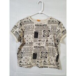 Vibe N Shirt Womens Medium Beige Black Astrology Horoscope Crop Short Sleeve Tee